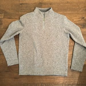 Peter Millar quarter zip pullover, size M